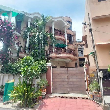N Homestay Agra Tajganj Экстерьер фото