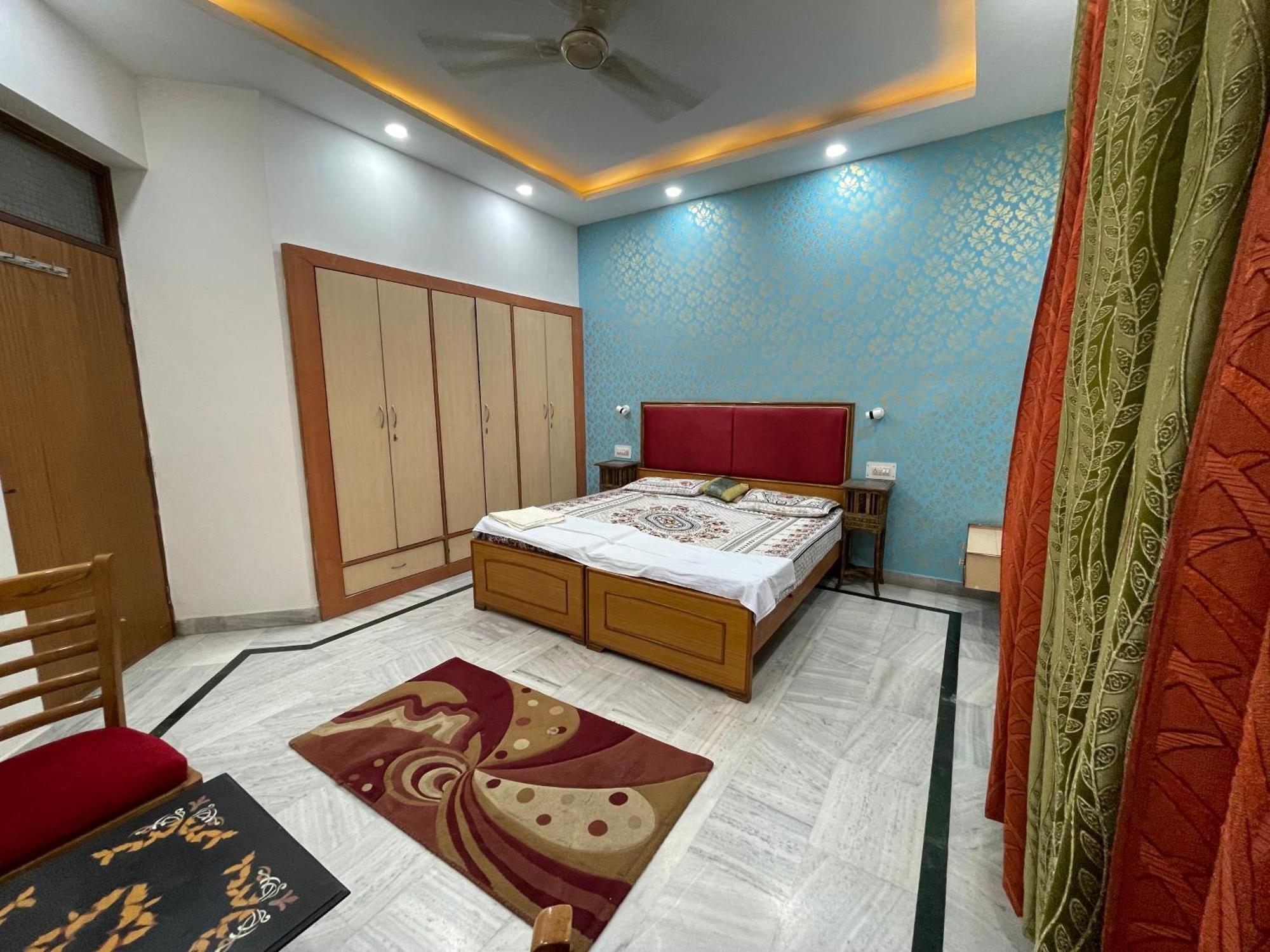 N Homestay Agra Tajganj Экстерьер фото