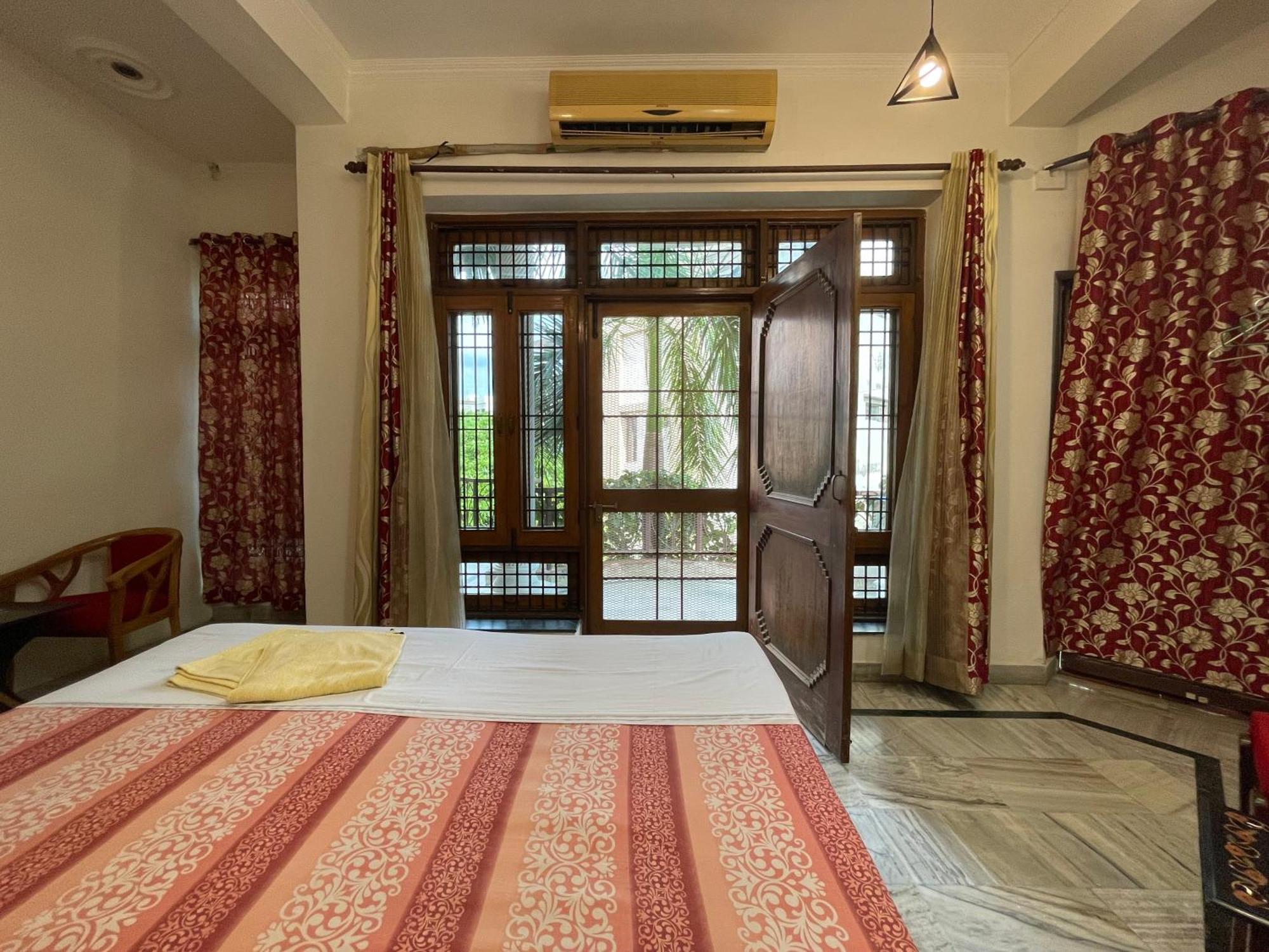 N Homestay Agra Tajganj Экстерьер фото
